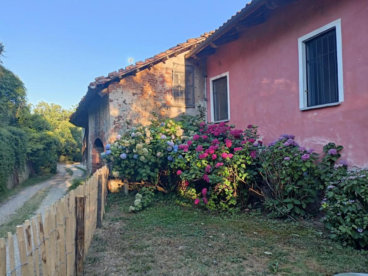 A Romantic Suite In The Countryside Near Torino Pecetto Экстерьер фото
